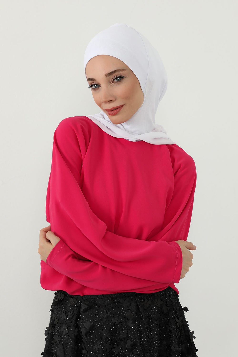 Neck-Covering Jersey Bonnet with Chiffon Hood, Full-Coverage Bonnet with Lightweight Chiffon Hood,B-95 White