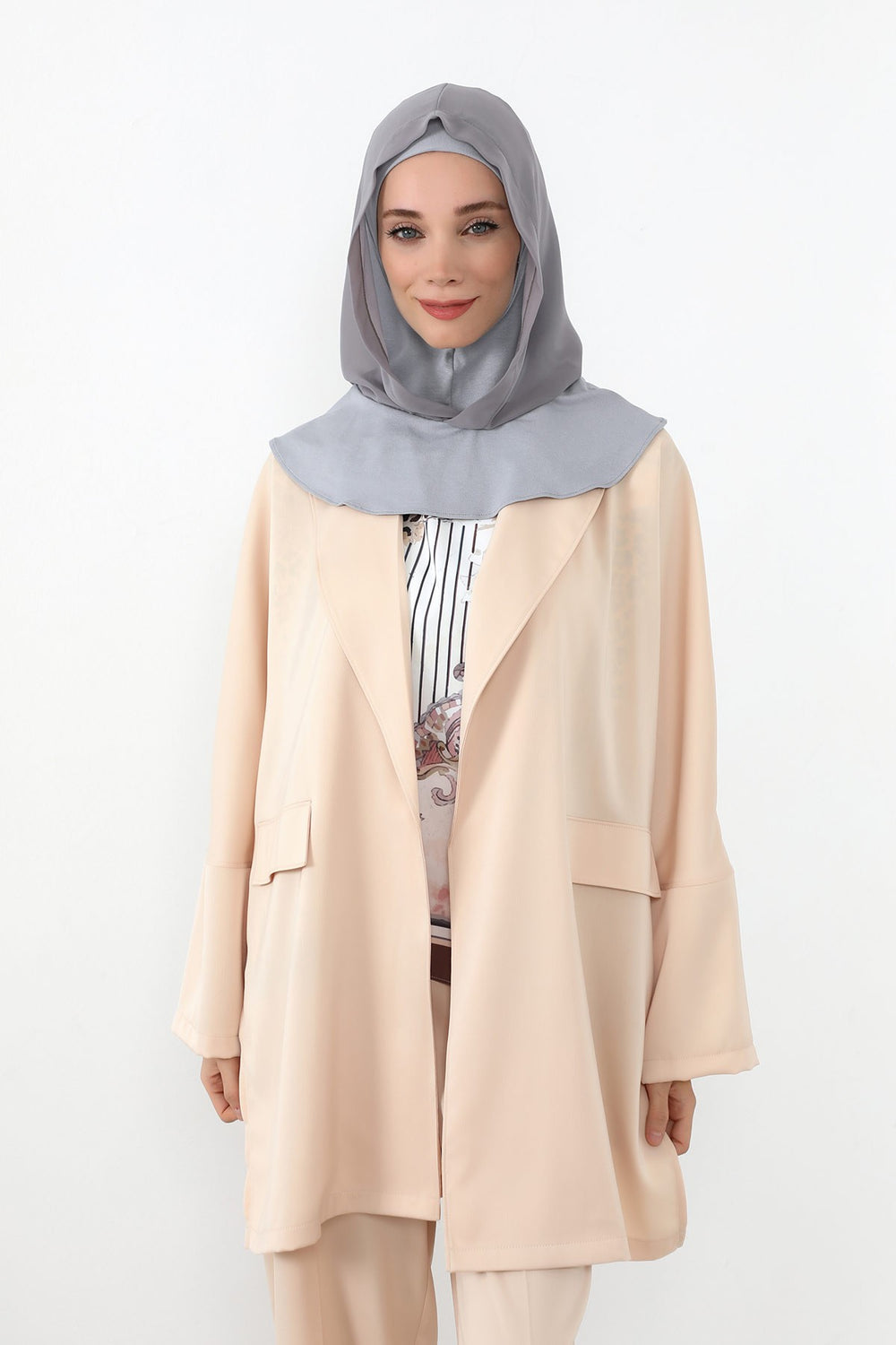 Neck-Covering Jersey Bonnet with Chiffon Hood, Full-Coverage Bonnet with Lightweight Chiffon Hood,B-95 Grey