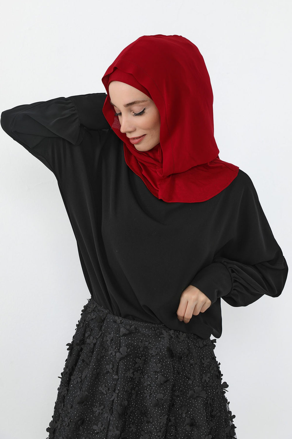Neck-Covering Jersey Bonnet with Chiffon Hood, Full-Coverage Bonnet with Lightweight Chiffon Hood,B-95 Maroon
