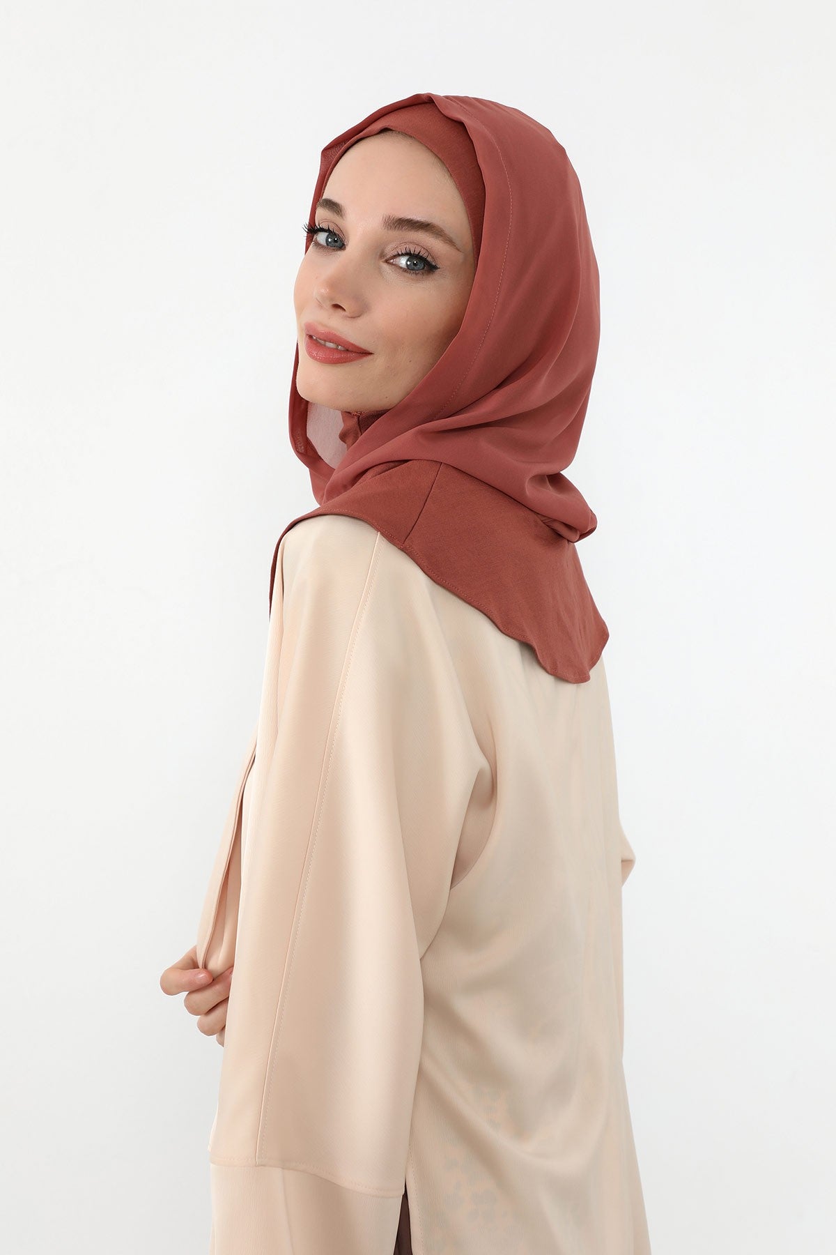 Neck-Covering Jersey Bonnet with Chiffon Hood, Full-Coverage Bonnet with Lightweight Chiffon Hood,B-95 Cinnamon