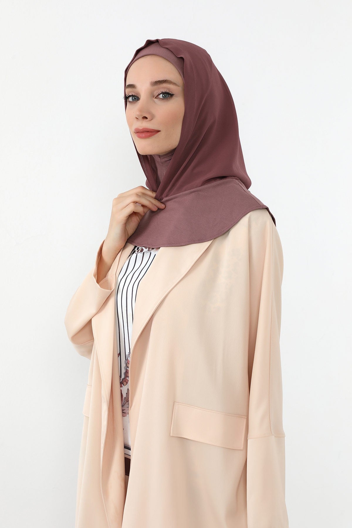 Neck-Covering Jersey Bonnet with Chiffon Hood, Full-Coverage Bonnet with Lightweight Chiffon Hood,B-95 Dusty Rose