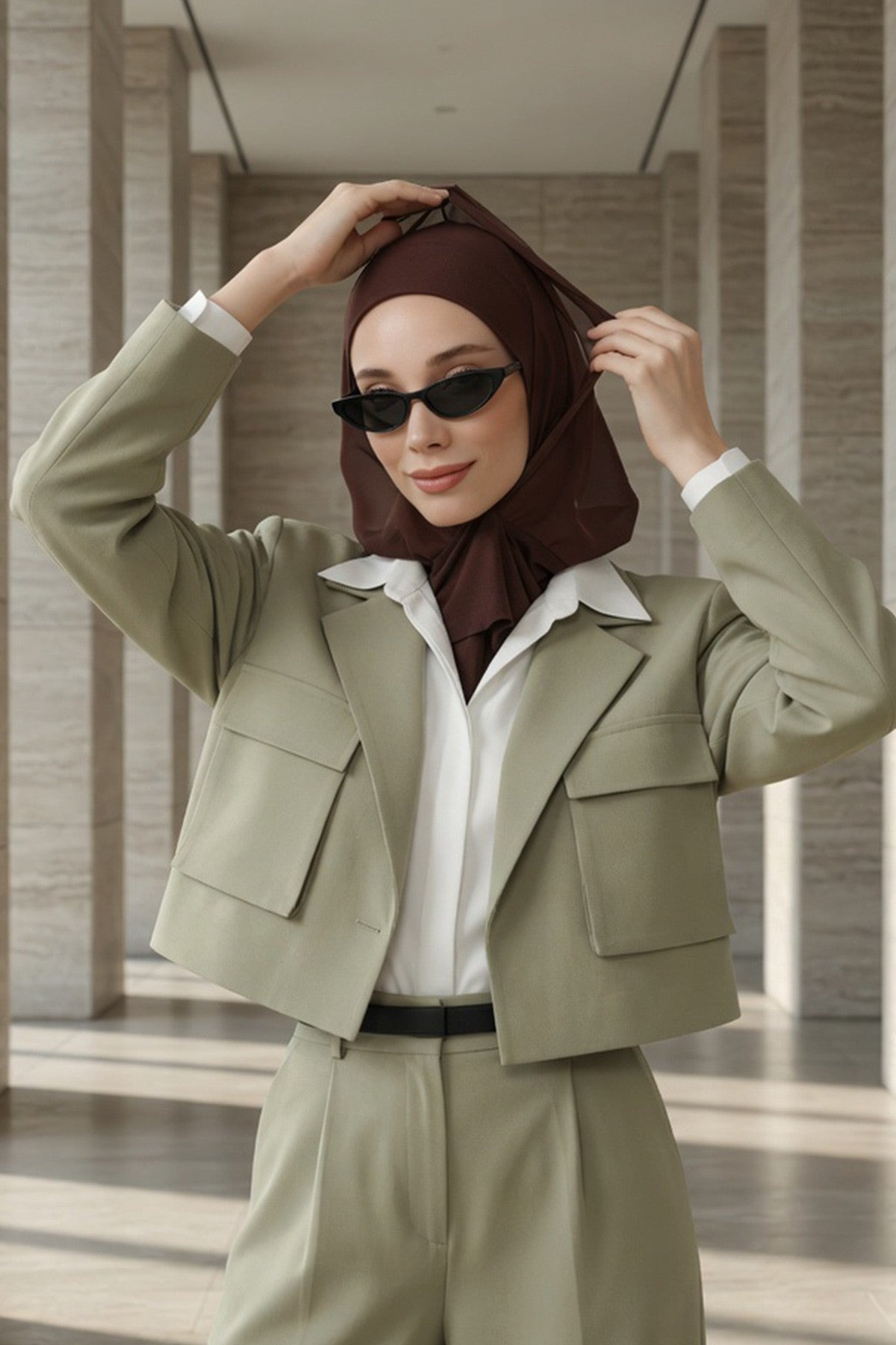 Neck-Covering Jersey Bonnet with Chiffon Hood, Full-Coverage Bonnet with Lightweight Chiffon Hood,B-95 Brown