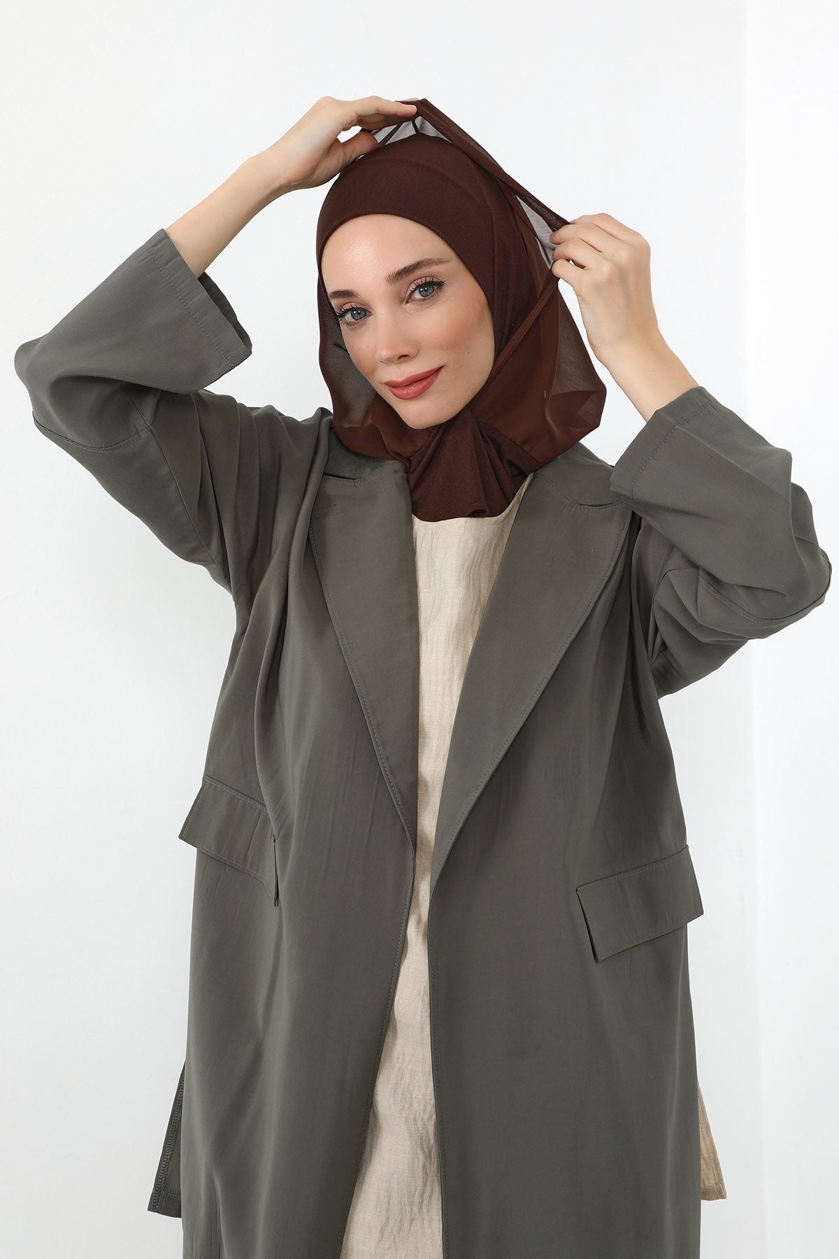 Neck-Covering Jersey Bonnet with Chiffon Hood, Full-Coverage Bonnet with Lightweight Chiffon Hood,B-95 Brown