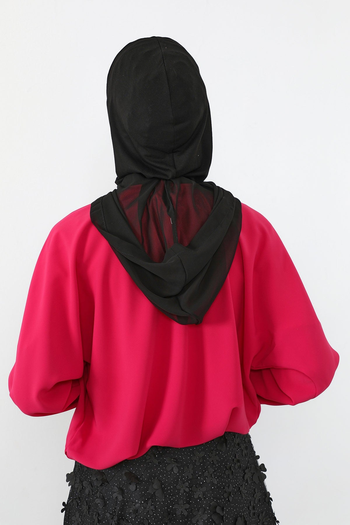Neck-Covering Jersey Bonnet with Chiffon Hood, Full-Coverage Bonnet with Lightweight Chiffon Hood,B-95 Black