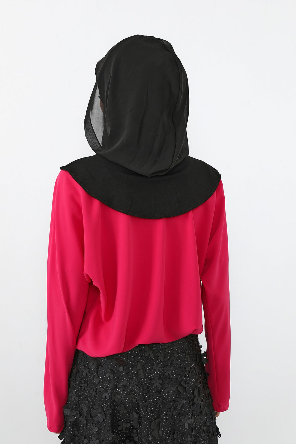 Neck-Covering Jersey Bonnet with Chiffon Hood, Full-Coverage Bonnet with Lightweight Chiffon Hood,B-95 Black