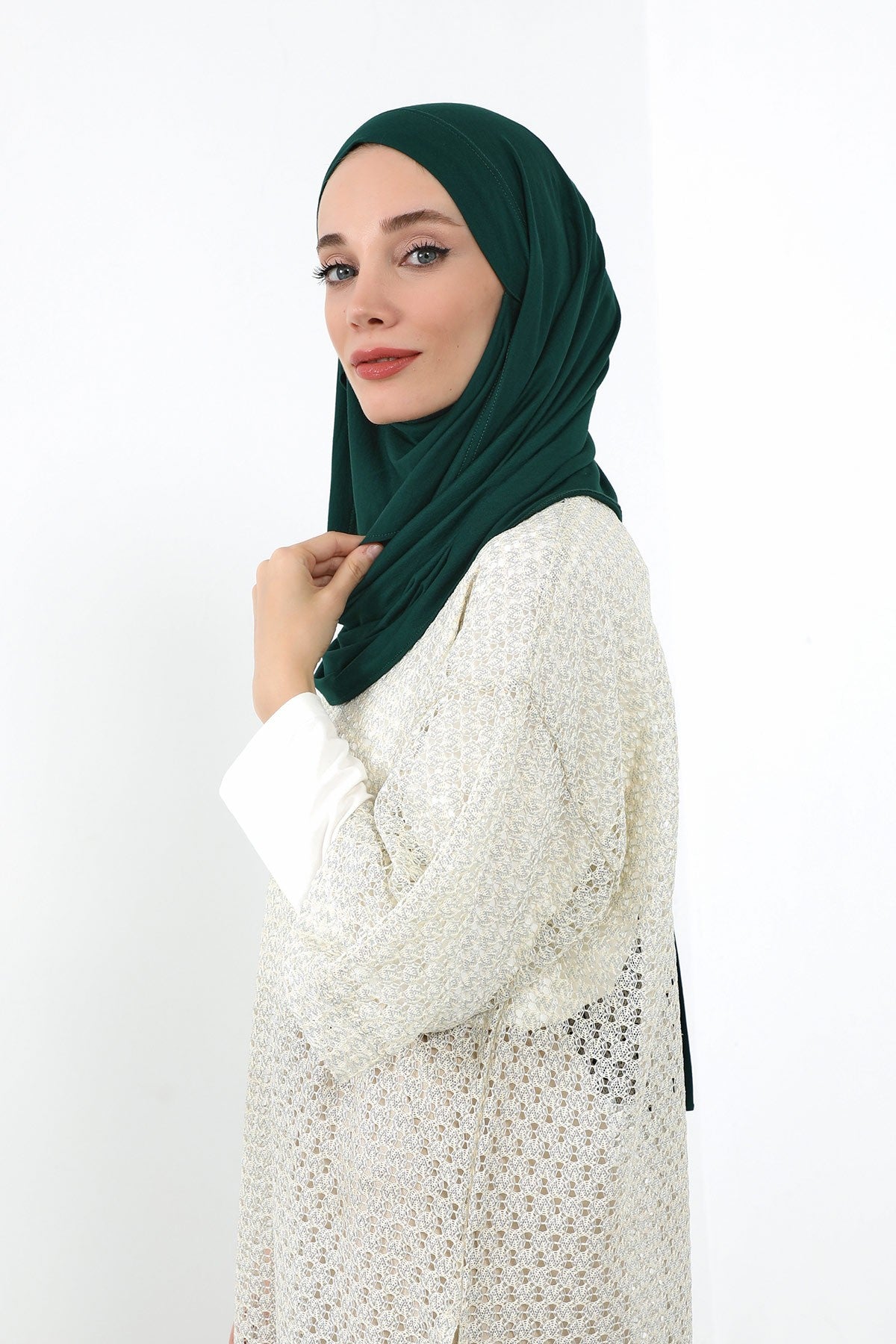 Neck-Covering Jersey Hijab with Built-In Niqab and Undercap, Premium Jersey Hijab with Integrated Bonnet and Face Veil,PS-58 Green