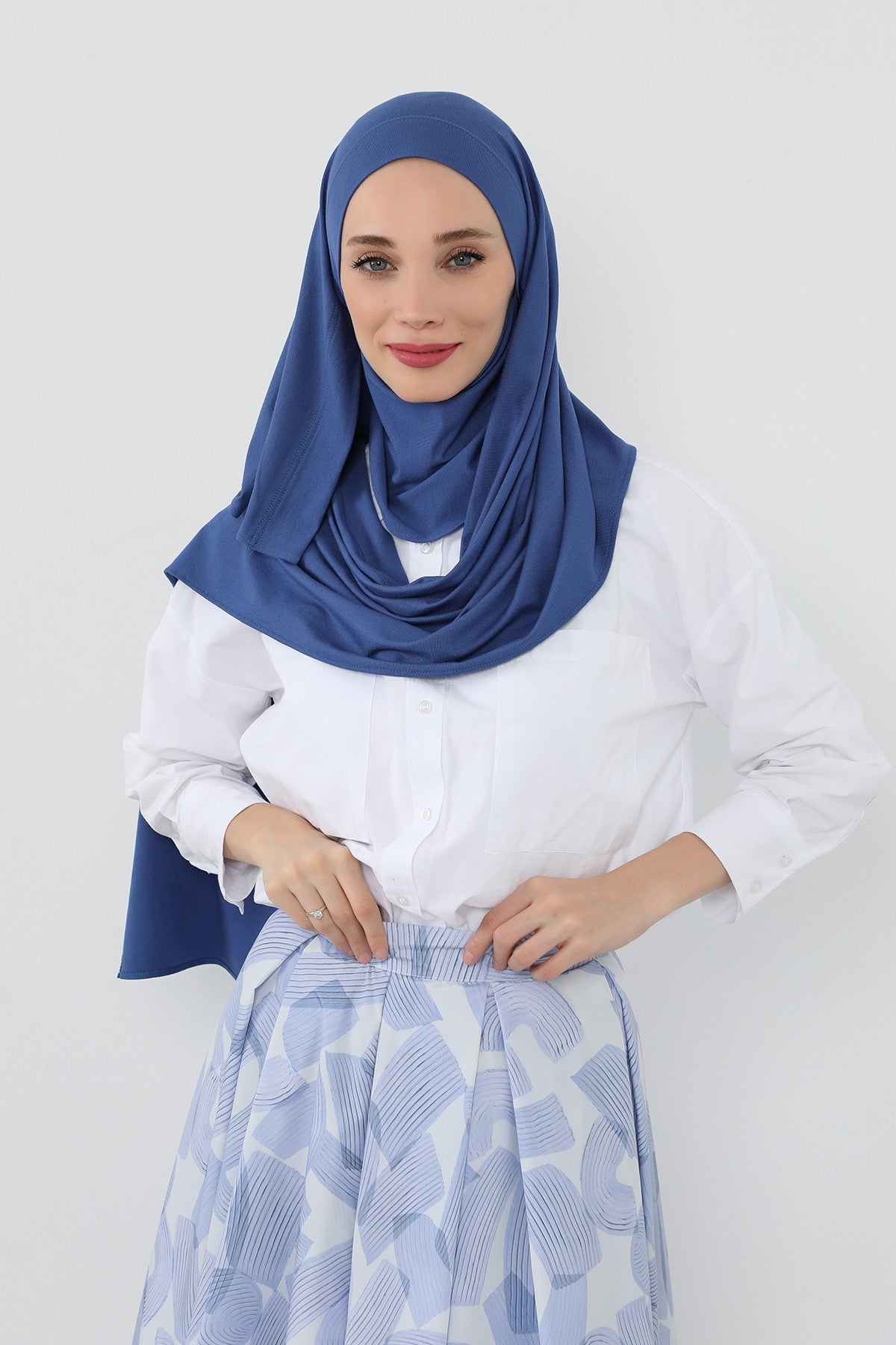 Neck-Covering Jersey Hijab with Built-In Niqab and Undercap, Premium Jersey Hijab with Integrated Bonnet and Face Veil,PS-58 İndigo