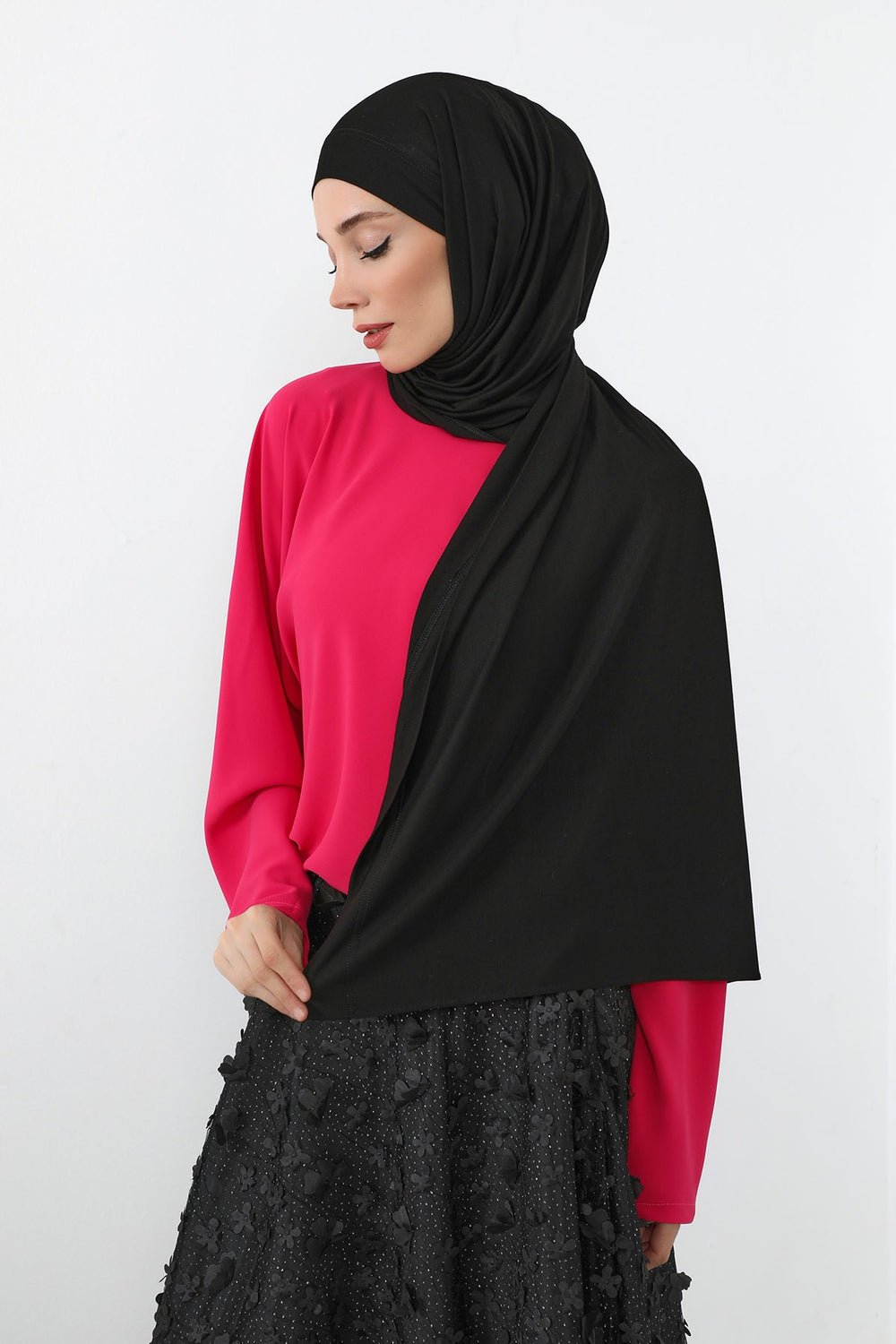 Neck-Covering Jersey Hijab with Built-In Niqab and Undercap, Premium Jersey Hijab with Integrated Bonnet and Face Veil,PS-58 Black