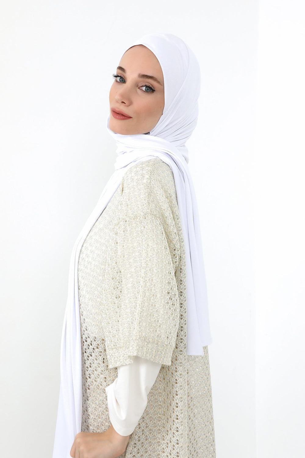 Neck-Covering Practical Jersey Hijab with Built-In Ninja Bonnet, Ready-to-Wear Hijab – Stretch Jersey Design with Integrated Undercap,PS-59 White