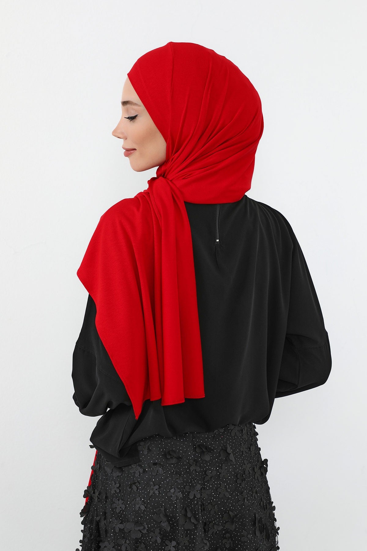 Neck-Covering Practical Jersey Hijab with Built-In Ninja Bonnet, Ready-to-Wear Hijab – Stretch Jersey Design with Integrated Undercap,PS-59 Red