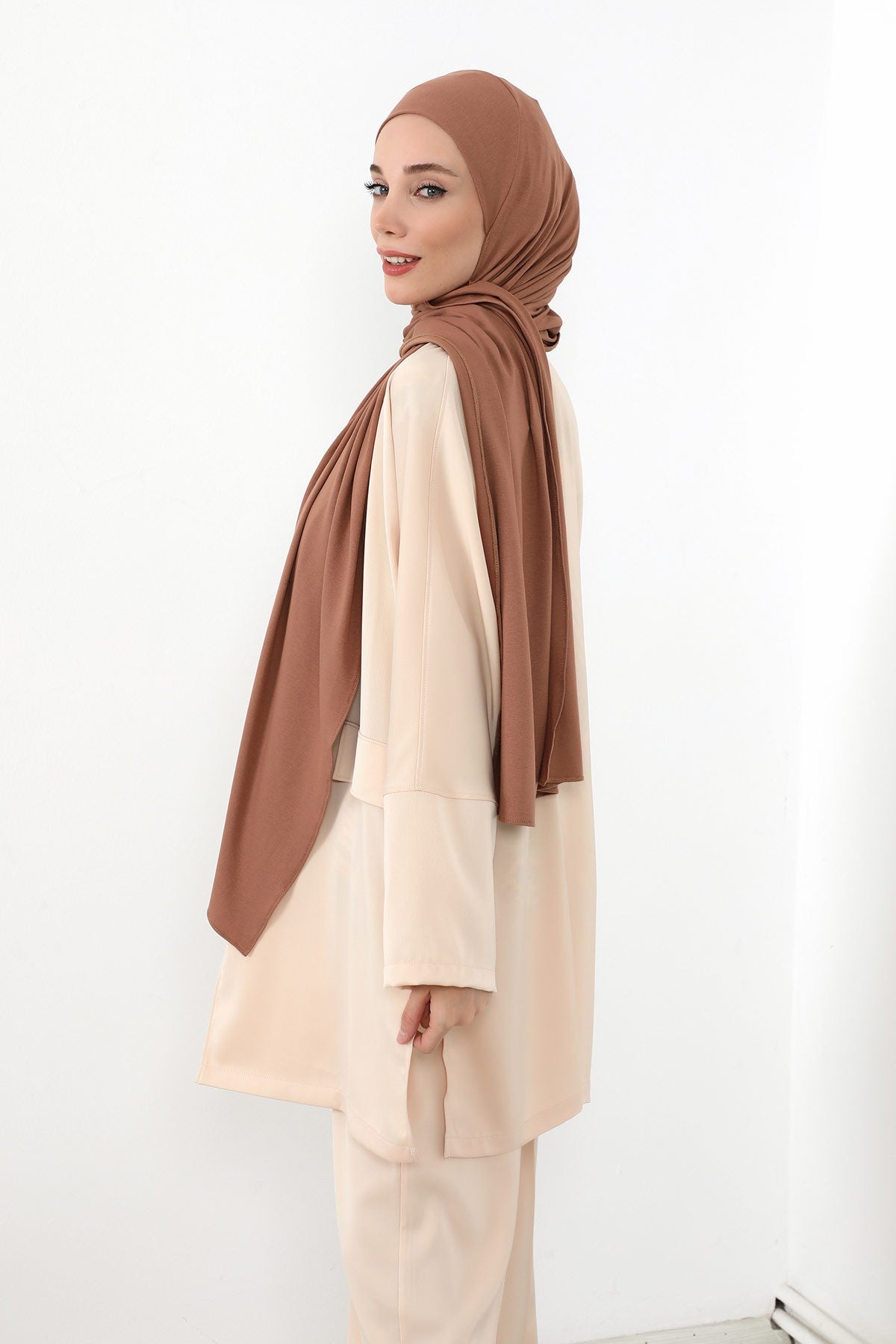 Neck-Covering Practical Jersey Hijab with Built-In Ninja Bonnet, Ready-to-Wear Hijab – Stretch Jersey Design with Integrated Undercap,PS-59 Caramel Brown
