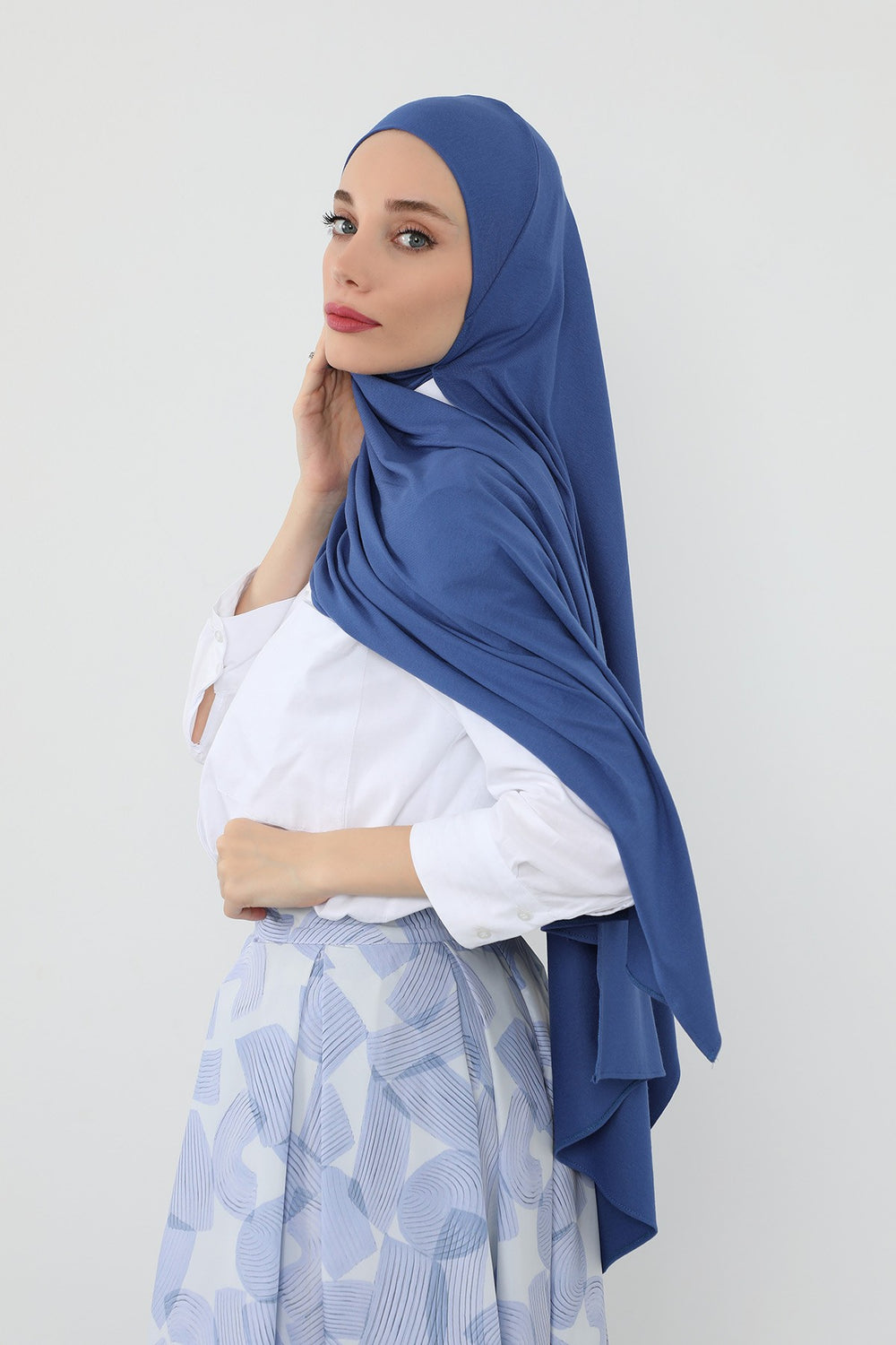 Neck-Covering Practical Jersey Hijab with Built-In Ninja Bonnet, Ready-to-Wear Hijab – Stretch Jersey Design with Integrated Undercap,PS-59 İndigo