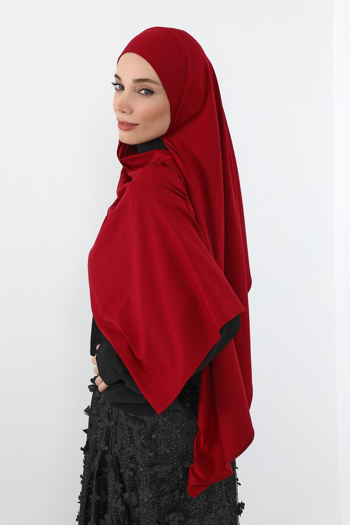 Neck-Covering Practical Jersey Hijab with Built-In Ninja Bonnet, Ready-to-Wear Hijab – Stretch Jersey Design with Integrated Undercap,PS-59 Maroon