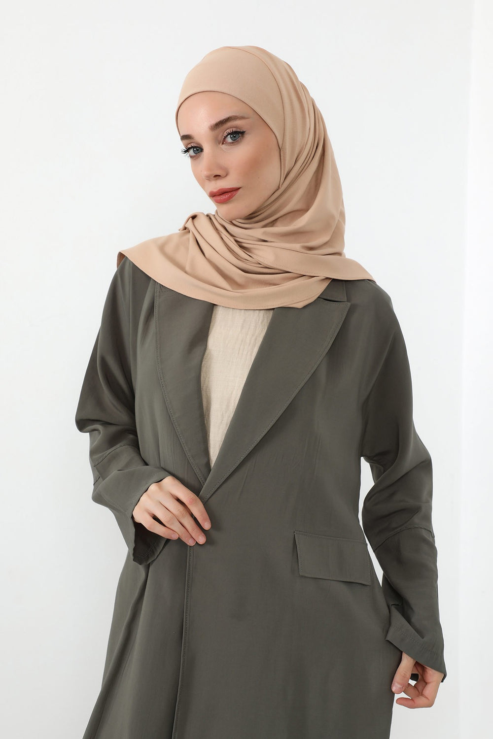 Neck-Covering Practical Jersey Hijab with Built-In Ninja Bonnet, Ready-to-Wear Hijab – Stretch Jersey Design with Integrated Undercap,PS-59 Light Mink