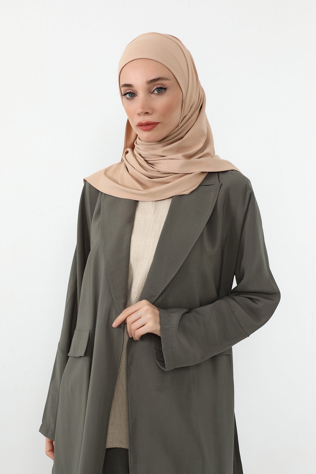 Neck-Covering Practical Jersey Hijab with Built-In Ninja Bonnet, Ready-to-Wear Hijab – Stretch Jersey Design with Integrated Undercap,PS-59 Light Mink