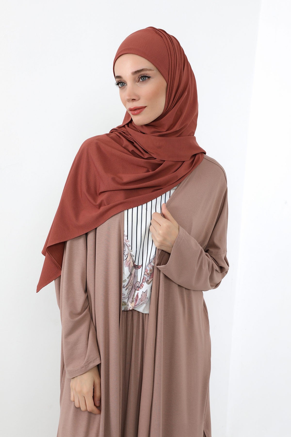 Neck-Covering Practical Jersey Hijab with Built-In Ninja Bonnet, Ready-to-Wear Hijab – Stretch Jersey Design with Integrated Undercap,PS-59 Cinnamon
