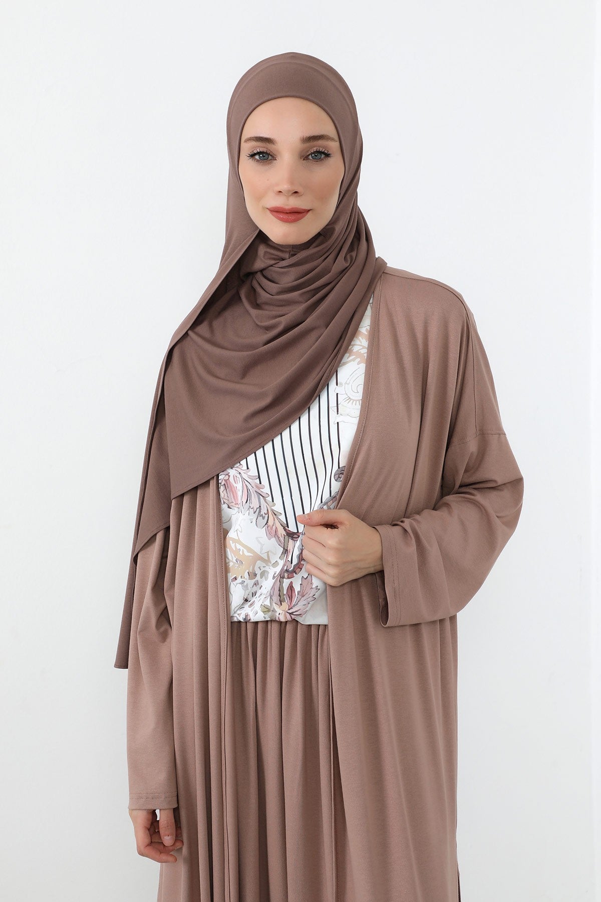 Neck-Covering Practical Jersey Hijab with Built-In Ninja Bonnet, Ready-to-Wear Hijab – Stretch Jersey Design with Integrated Undercap,PS-59 Chocolate