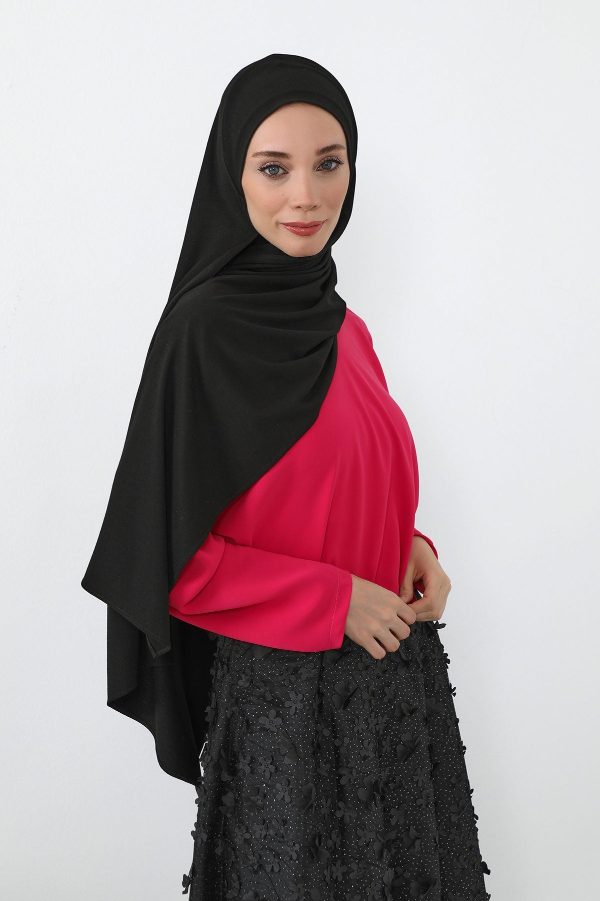 Neck-Covering Practical Jersey Hijab with Built-In Ninja Bonnet, Ready-to-Wear Hijab – Stretch Jersey Design with Integrated Undercap,PS-59 Black