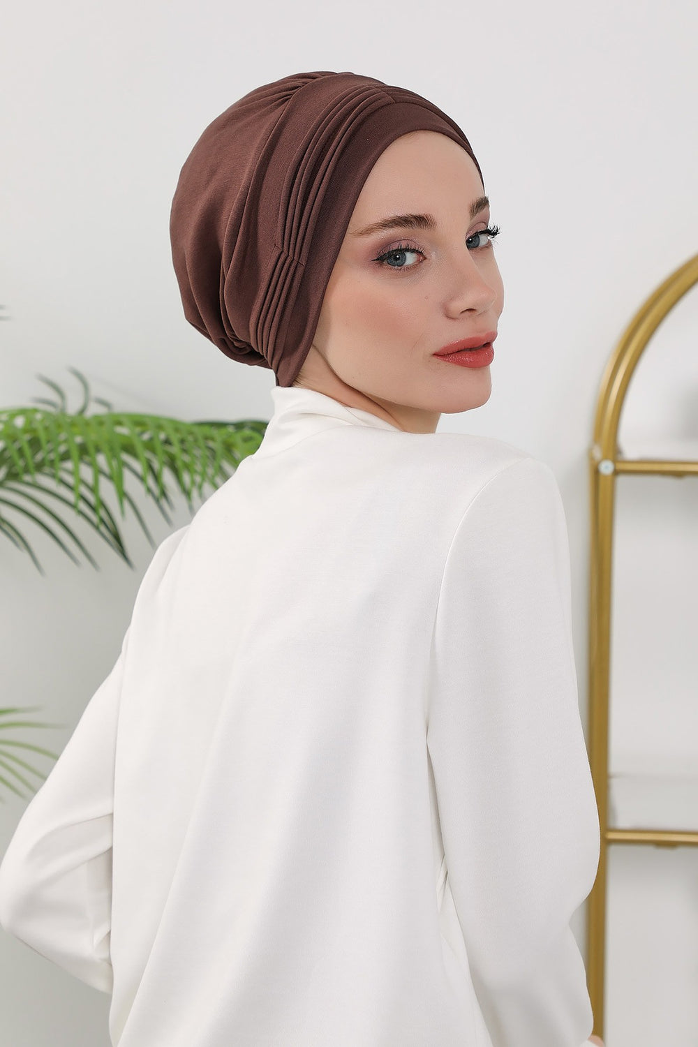 Pleated Instant Turban Hijab for Women, Soft Double Face Fabric Ready to Wear Modest Head Cover,B-19O Brown