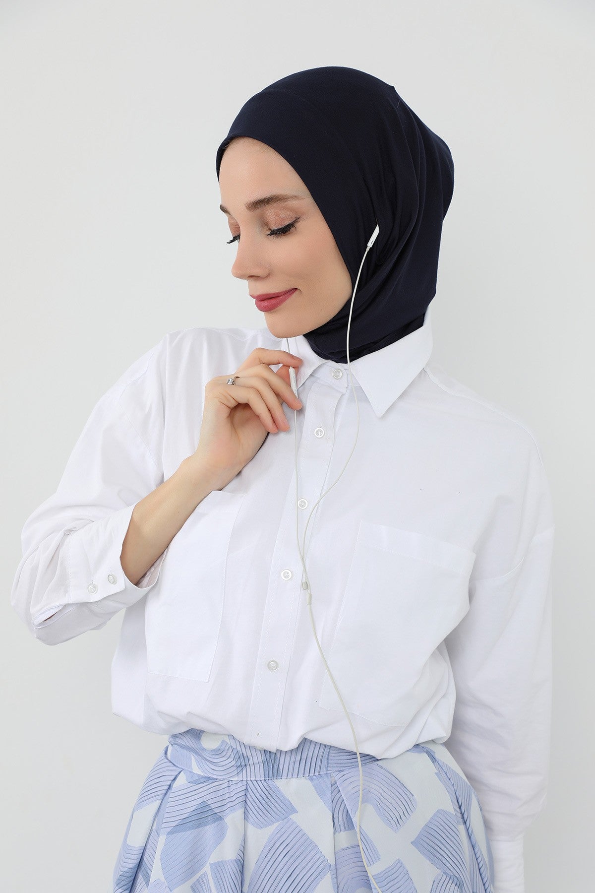 Practical Cotton Bonnet with Built-In Neck Cover and Ear Access, Full-Coverage Hijab Bonnet with Ear Access Points,BE-TG-B-94 Navy Blue