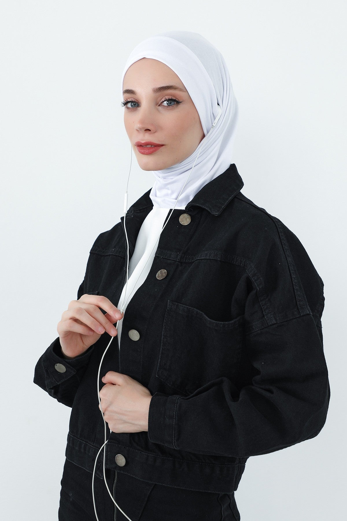 Practical Cotton Bonnet with Built-In Neck Cover and Ear Access, Full-Coverage Hijab Bonnet with Ear Access Points,BE-TG-B-94 White