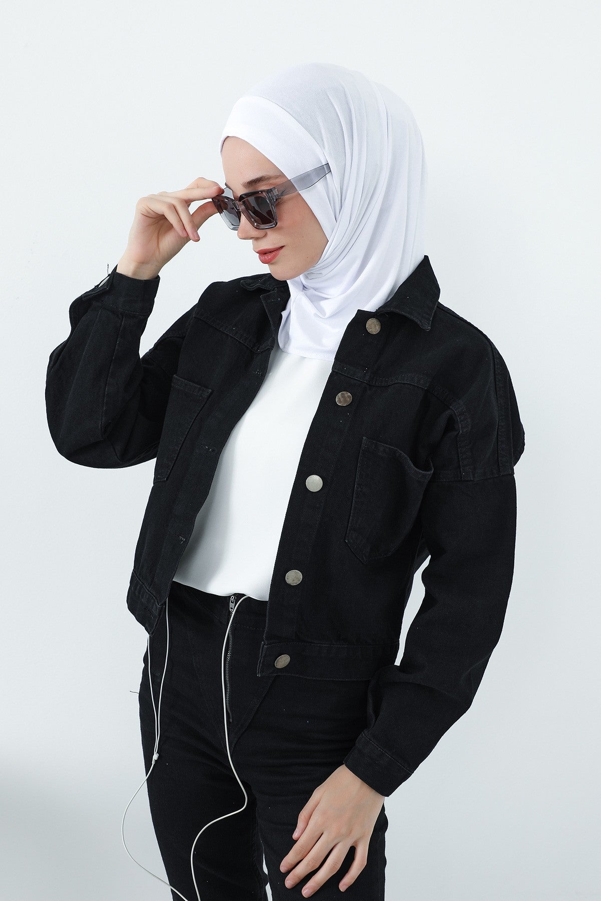 Practical Cotton Bonnet with Built-In Neck Cover and Ear Access, Full-Coverage Hijab Bonnet with Ear Access Points,BE-TG-B-94 White