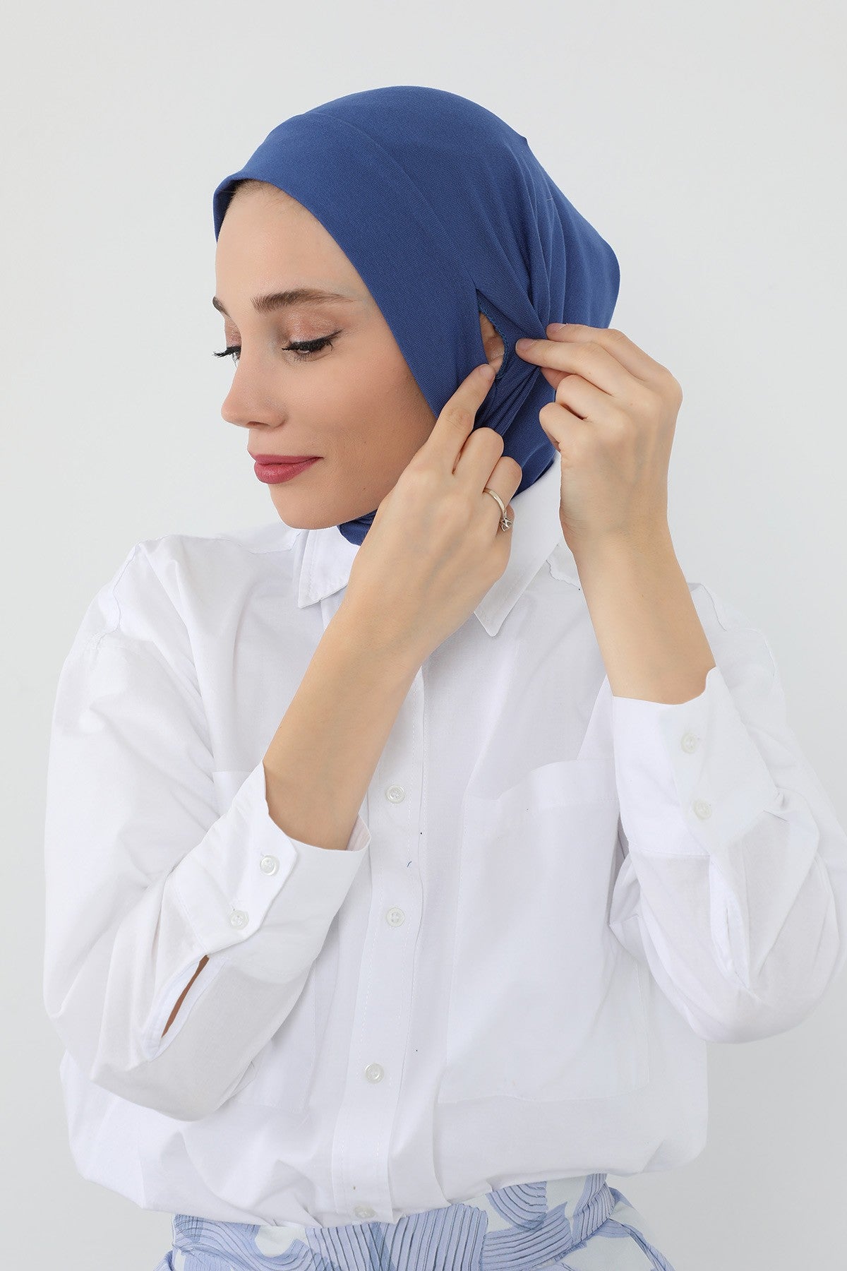 Practical Cotton Bonnet with Built-In Neck Cover and Ear Access, Full-Coverage Hijab Bonnet with Ear Access Points,BE-TG-B-94 İndigo
