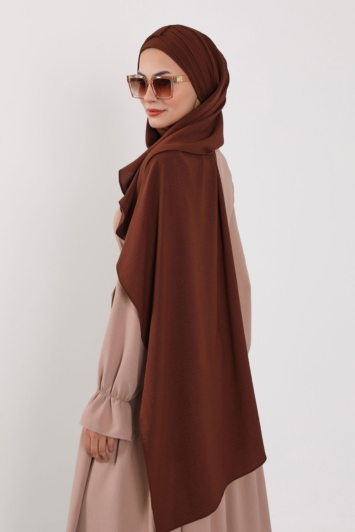 Practical Stylish Aerobin Shawl for Women, Effortless Aerobin Instant Shawl, Breathable Pleated Women Shawl Headscarf Lightweight,CPS-91 Brown