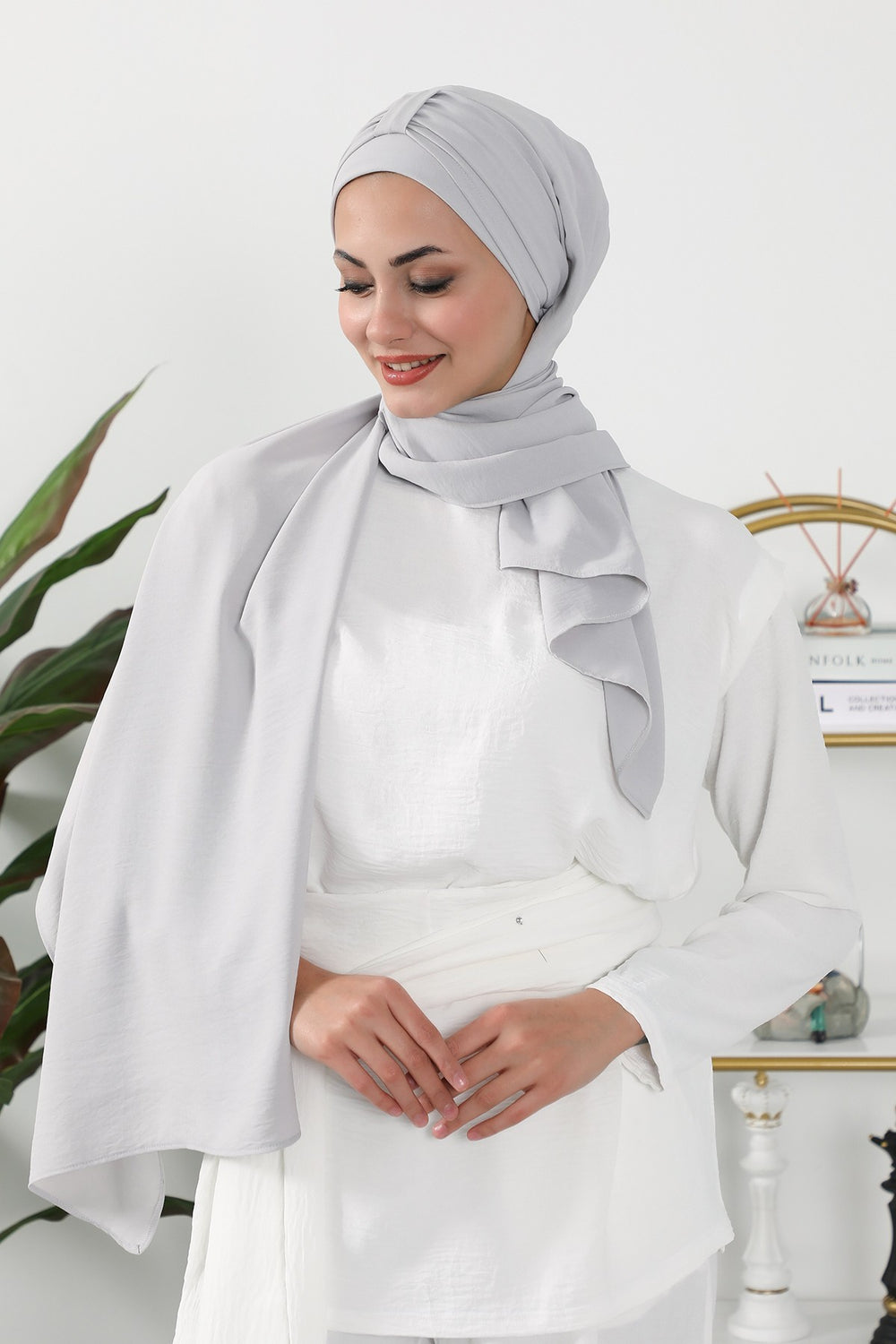 Practical Stylish Aerobin Shawl for Women, Effortless Aerobin Instant Shawl, Breathable Pleated Women Shawl Headscarf Lightweight,CPS-91 Light Grey