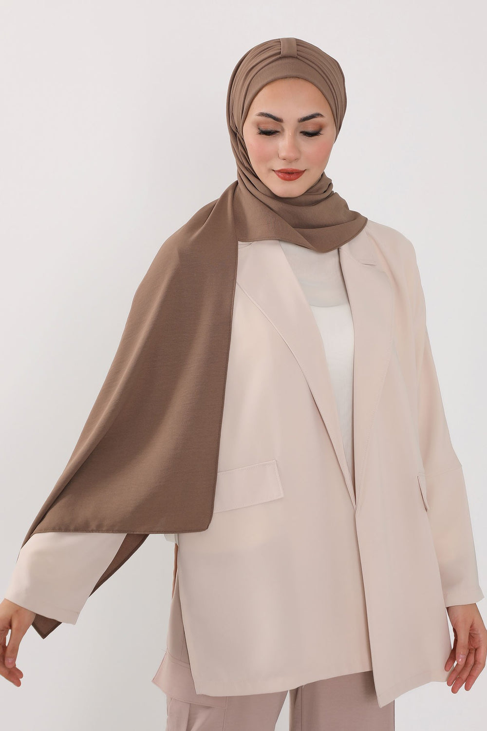 Practical Stylish Aerobin Shawl for Women, Effortless Aerobin Instant Shawl, Breathable Pleated Women Shawl Headscarf Lightweight,CPS-91 Chocolate