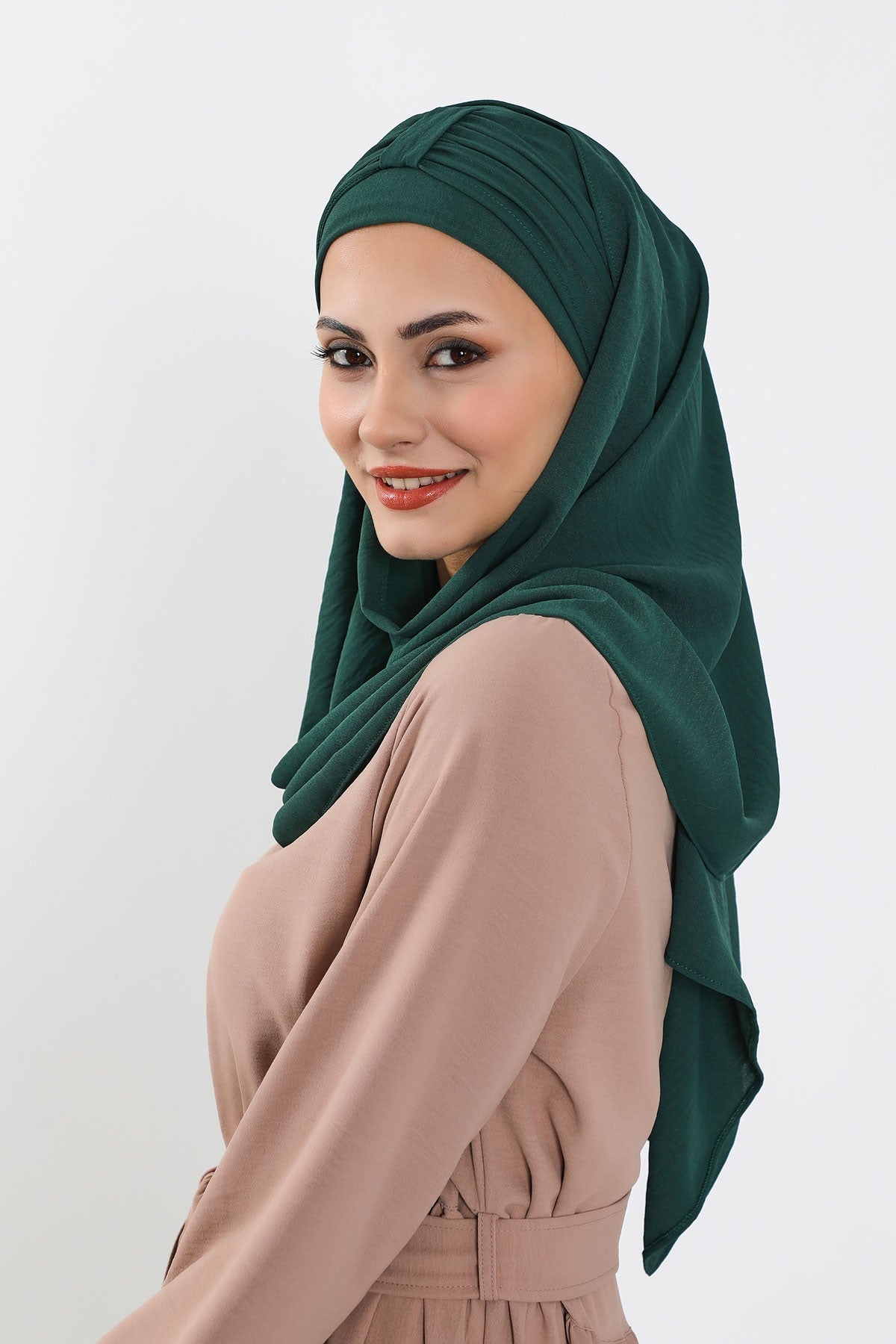 Practical Stylish Aerobin Shawl for Women, Effortless Aerobin Instant Shawl, Breathable Pleated Women Shawl Headscarf Lightweight,CPS-91 Dark Green