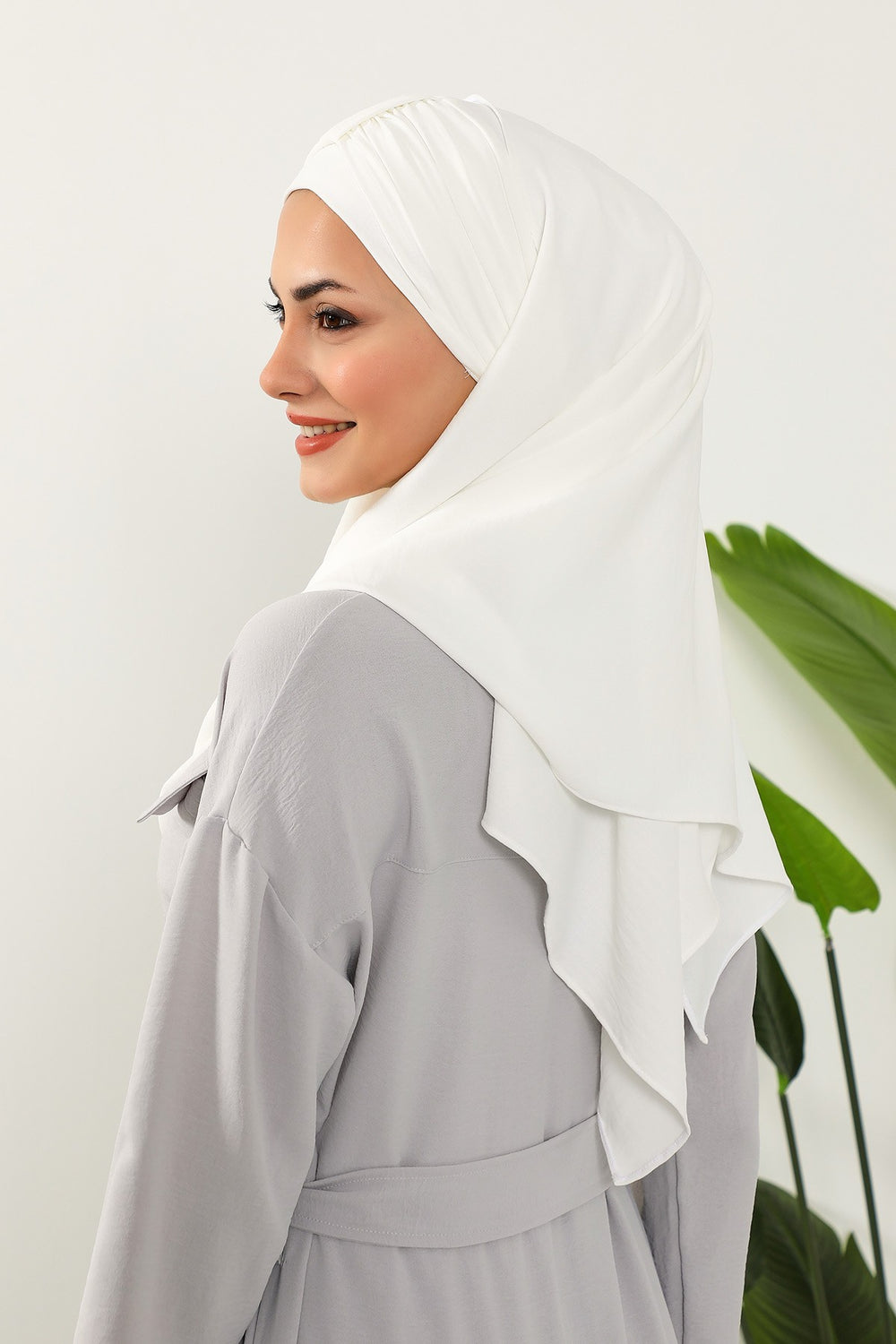 Practical Stylish Aerobin Shawl for Women, Effortless Aerobin Instant Shawl, Breathable Pleated Women Shawl Headscarf Lightweight,CPS-91 Ecru
