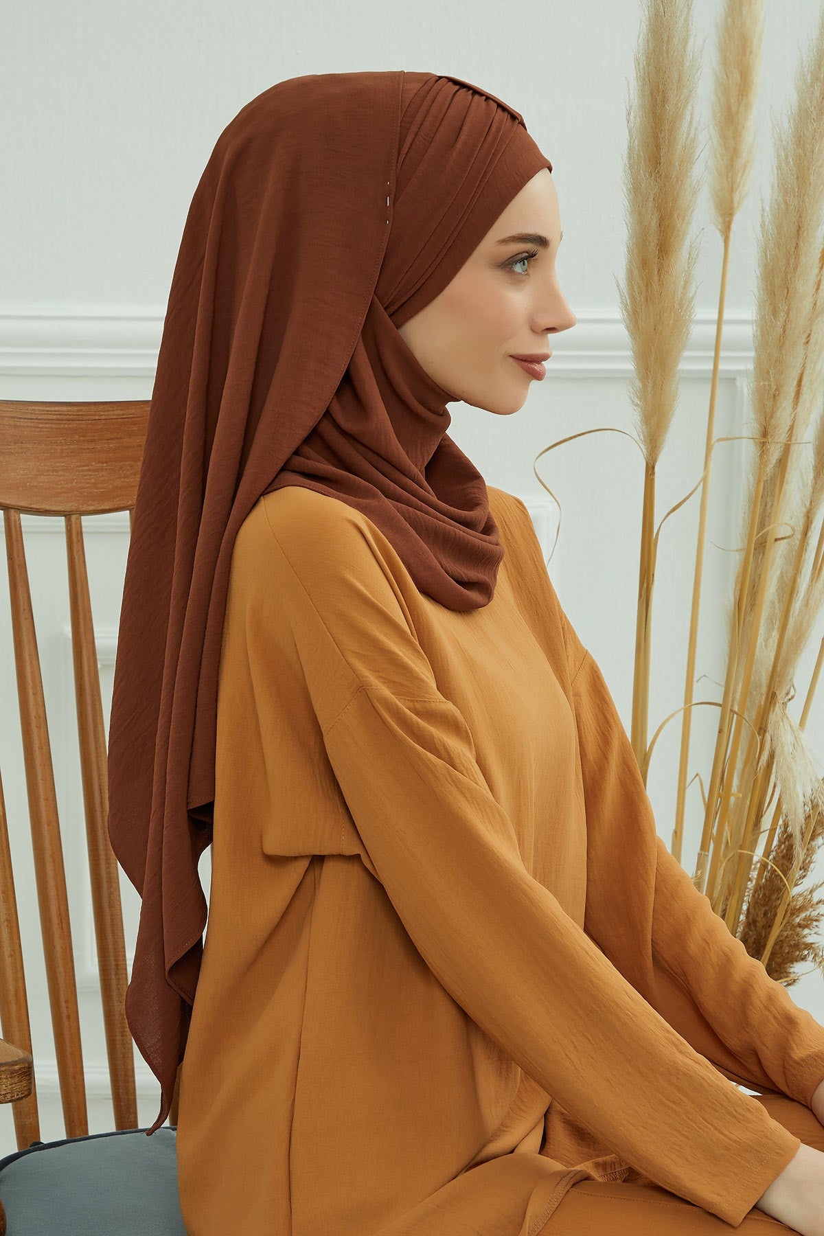 Practical Stylish Aerobin Shawl for Women, Effortless Aerobin Instant Shawl, Breathable Pleated Women Shawl Headscarf Lightweight,CPS-91 Cinnamon