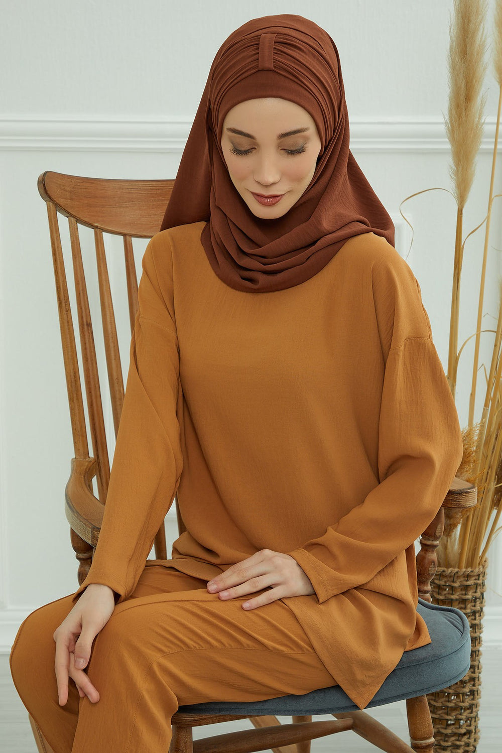 Practical Stylish Aerobin Shawl for Women, Effortless Aerobin Instant Shawl, Breathable Pleated Women Shawl Headscarf Lightweight,CPS-91 Cinnamon