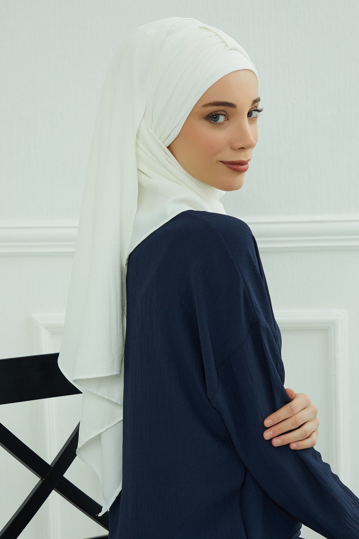 Practical Stylish Aerobin Shawl for Women, Effortless Aerobin Instant Shawl, Breathable Pleated Women Shawl Headscarf Lightweight,CPS-91 White
