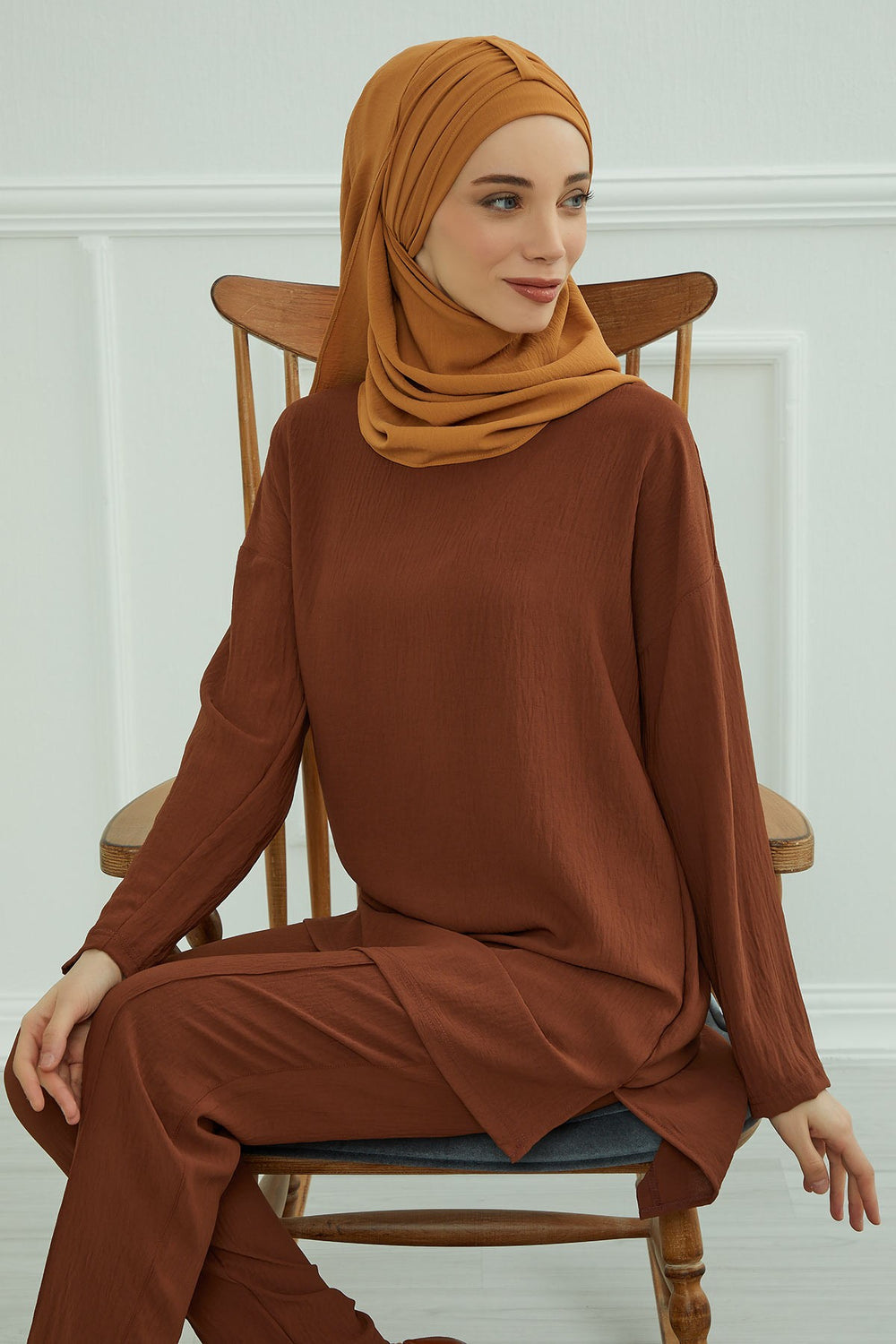 Practical Stylish Aerobin Shawl for Women, Effortless Aerobin Instant Shawl, Breathable Pleated Women Shawl Headscarf Lightweight,CPS-91 Tawny Brown