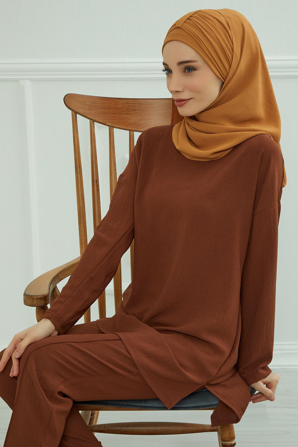 Practical Stylish Aerobin Shawl for Women, Effortless Aerobin Instant Shawl, Breathable Pleated Women Shawl Headscarf Lightweight,CPS-91 Tawny Brown