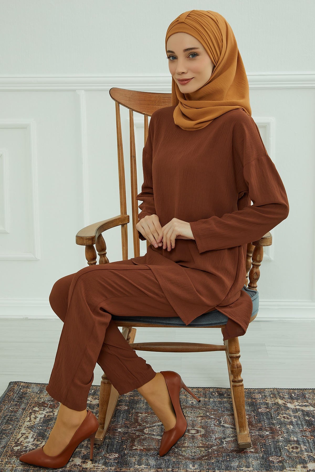 Practical Stylish Aerobin Shawl for Women, Effortless Aerobin Instant Shawl, Breathable Pleated Women Shawl Headscarf Lightweight,CPS-91 Tawny Brown