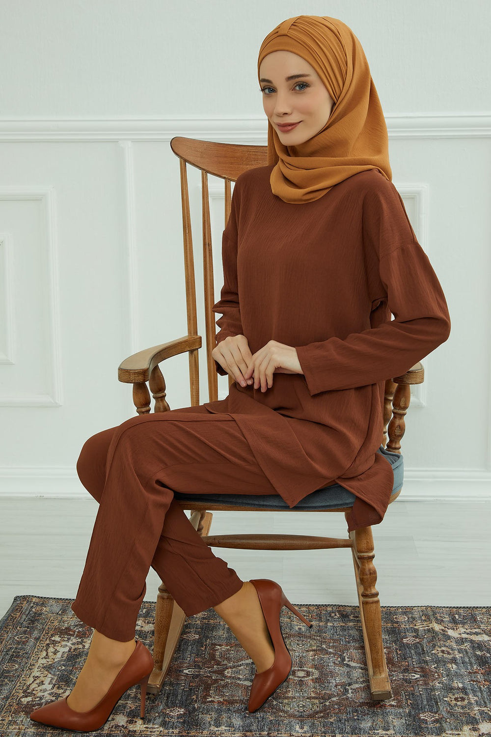 Practical Stylish Aerobin Shawl for Women, Effortless Aerobin Instant Shawl, Breathable Pleated Women Shawl Headscarf Lightweight,CPS-91 Tawny Brown