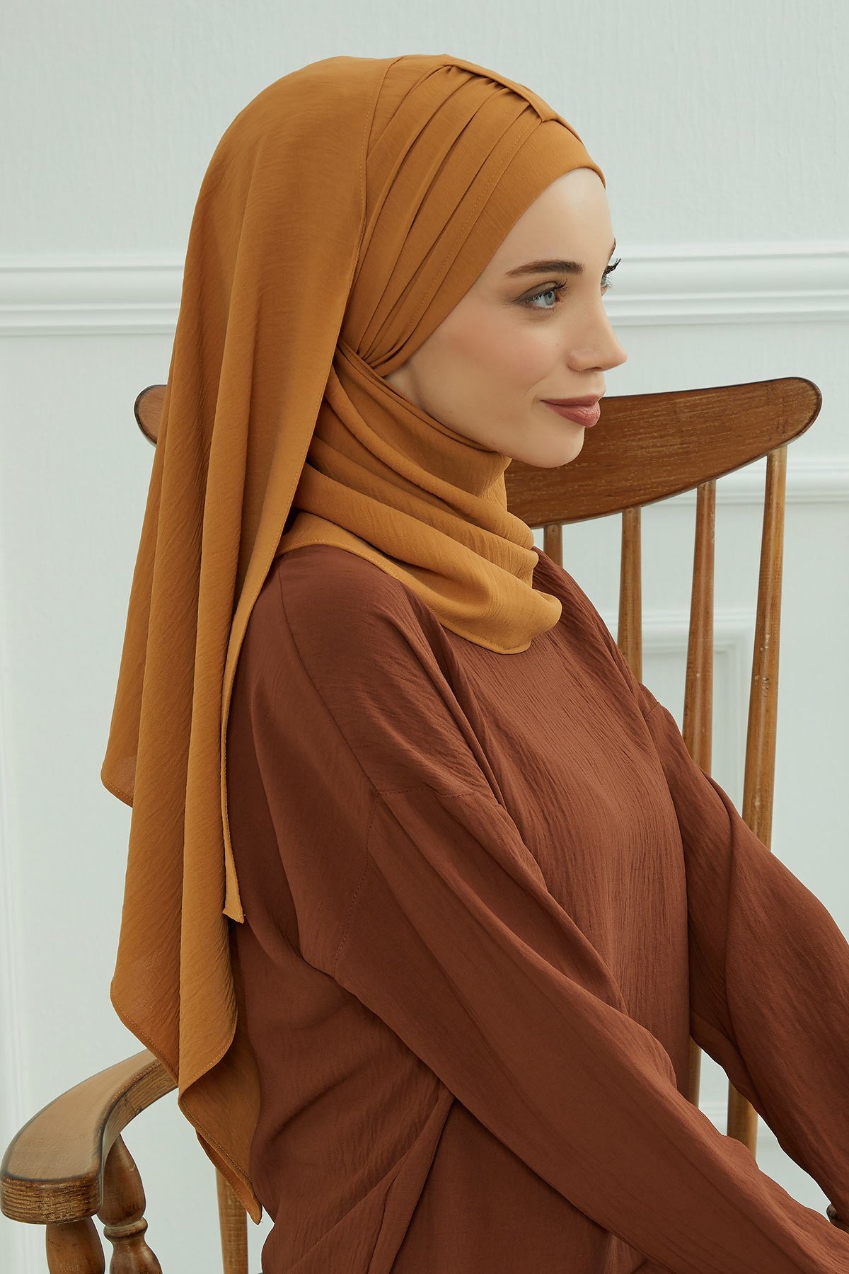 Practical Stylish Aerobin Shawl for Women, Effortless Aerobin Instant Shawl, Breathable Pleated Women Shawl Headscarf Lightweight,CPS-91 Tawny Brown