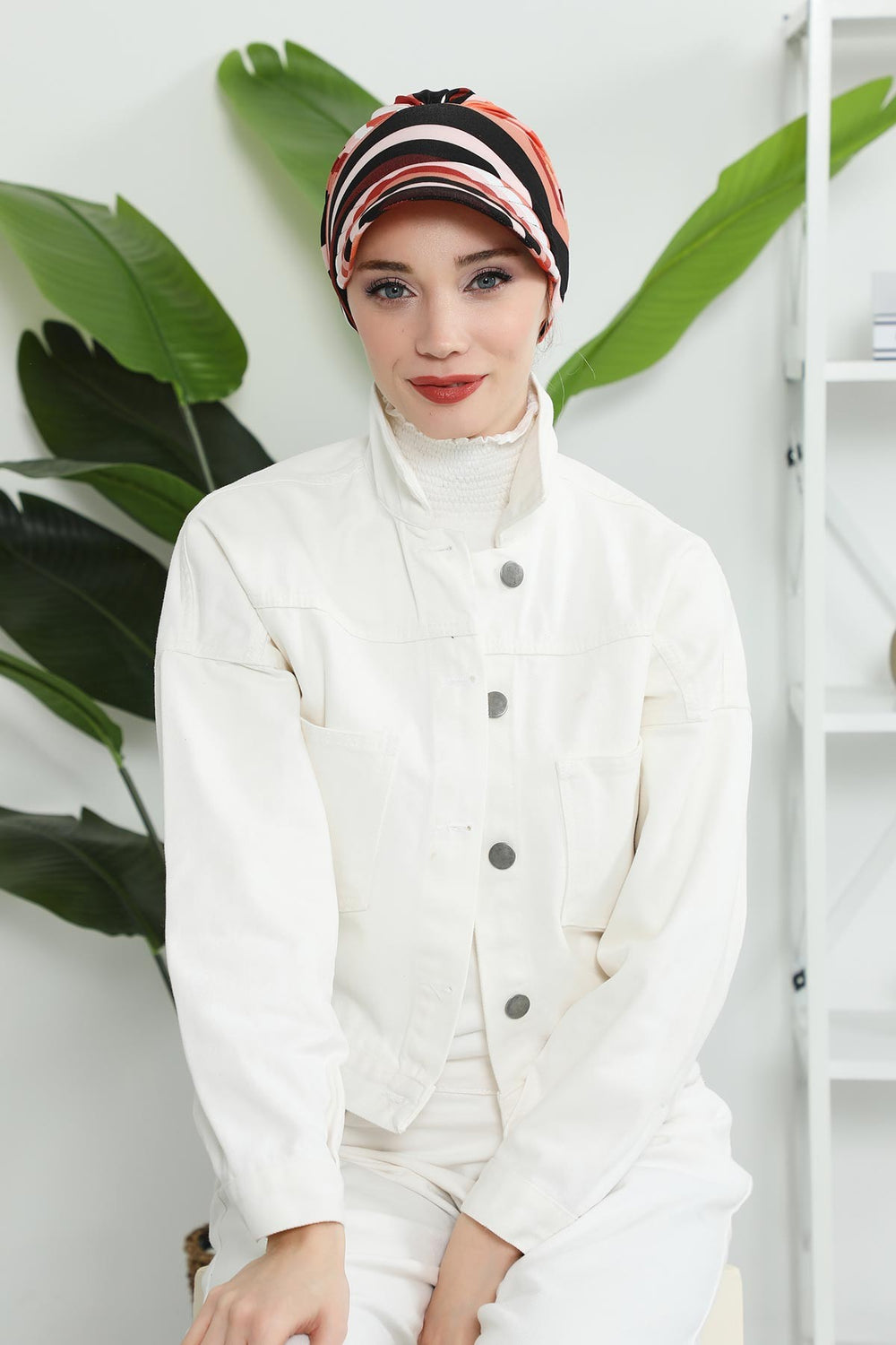 Printed Cotton Visor Women Turban Hat, Sun Protective Newsboy Hat for Women, 95% Cotton Plain Casual Hijab Bonnet Chemo Cap,B-73YD Retro Waves