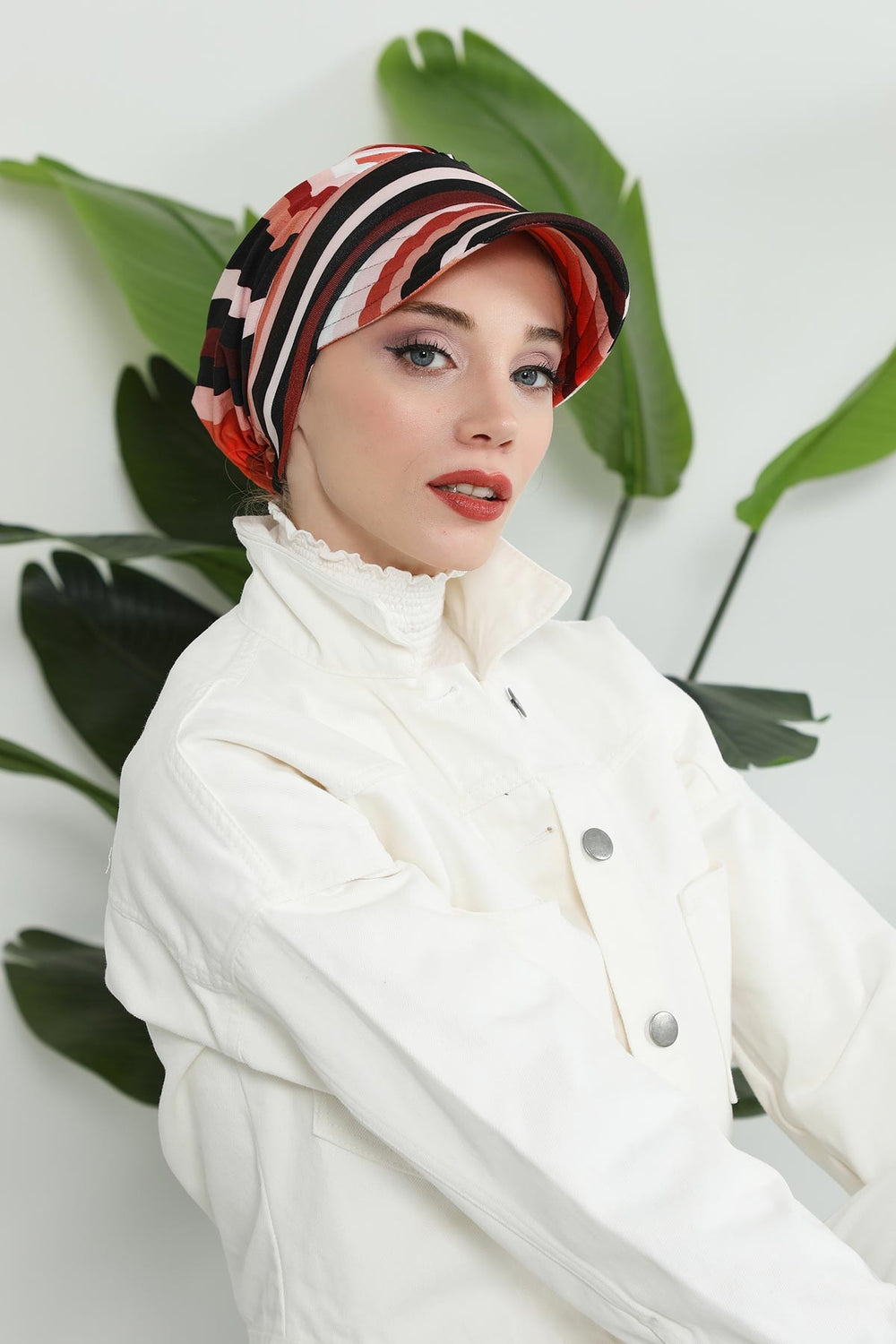 Printed Cotton Visor Women Turban Hat, Sun Protective Newsboy Hat for Women, 95% Cotton Plain Casual Hijab Bonnet Chemo Cap,B-73YD Retro Waves