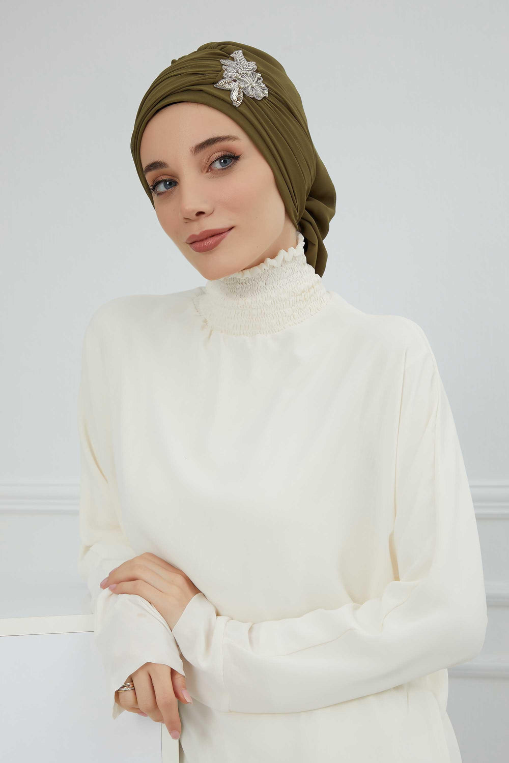 Side Frilled Instant Turban Chiffon Scarf Head Turbans with Unique Jewellery Stone Accessory For Women Headwear Stylish Design,HT-105