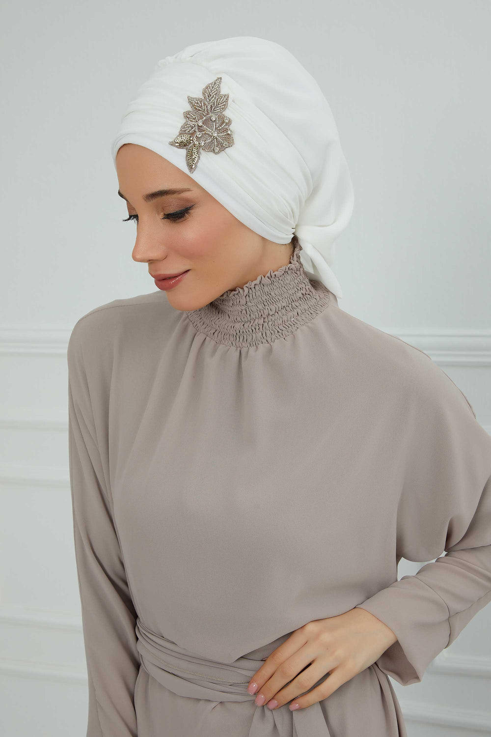 Side Frilled Instant Turban Chiffon Scarf Head Turbans with Unique Jewellery Stone Accessory For Women Headwear Stylish Design,HT-105