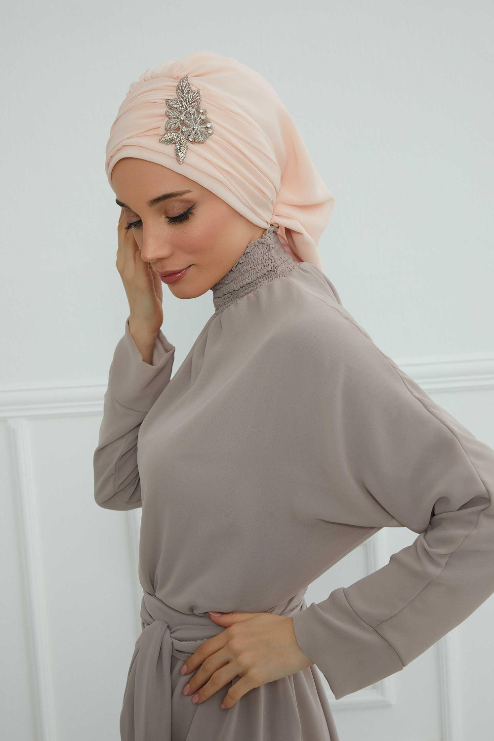 Side Frilled Instant Turban Chiffon Scarf Head Turbans with Unique Jewellery Stone Accessory For Women Headwear Stylish Design,HT-105