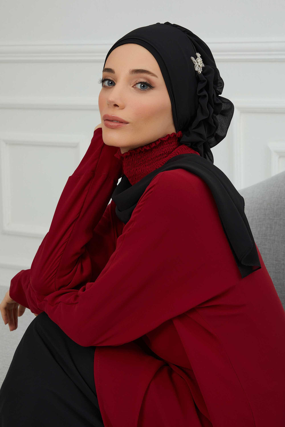 Elegant Chiffon Instant Turban with Sparkle Brooch, Pre-Tied Modest Headwrap for Women, Stylish Hijab Cap with Side Ruffle,HT-106 Black