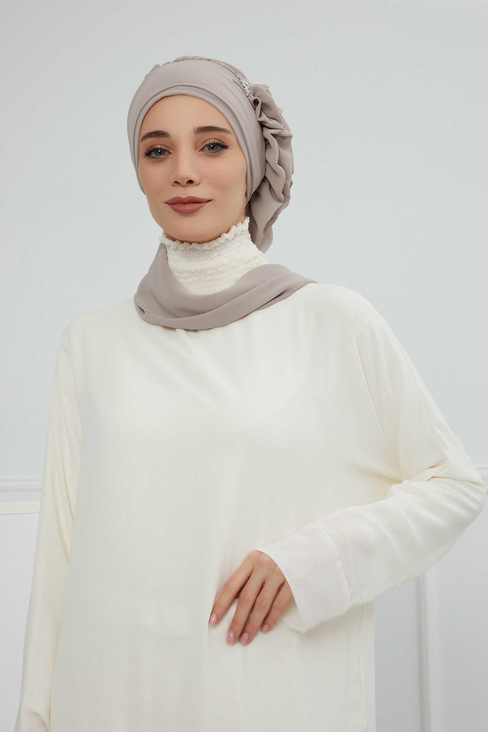 Elegant Chiffon Instant Turban with Sparkle Brooch, Pre-Tied Modest Headwrap for Women, Stylish Hijab Cap with Side Ruffle,HT-106 Mink