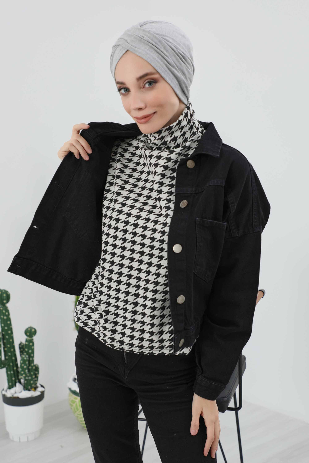 Soft and Stretchable Ribbed Turban Bonnet for Women, One-Size Winter Headwrap for Cold Weathers, Comfortable Polyviscose Ribbed Turban,B-9RB
