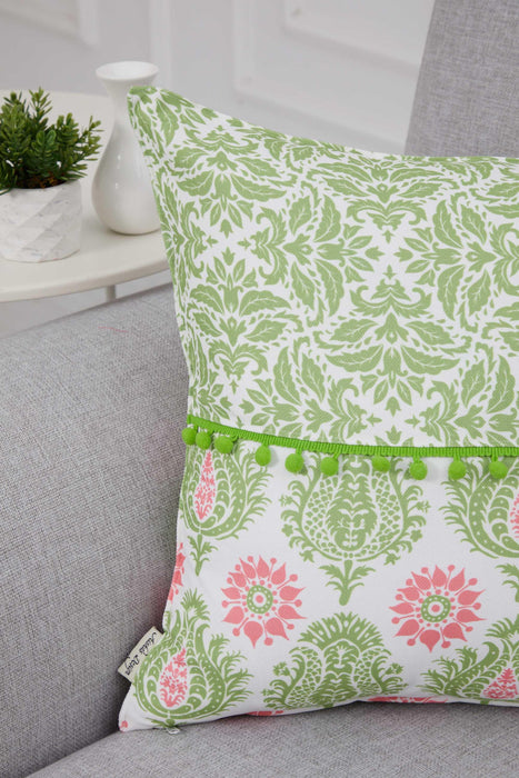 Kissenbezug im Frühlings-Look mit Bommelbesatz, handgefertigt, 45,7 x 45,7 cm, Paisley- und Streifen-Design für Sofa und Couch, K-315