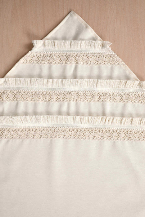 Elegant Cream Table Runner with Vintage Lace Trim and Fringes, 36x12 Inches Classic Ivory Colour Linen Tablecloth Runner,R-45K